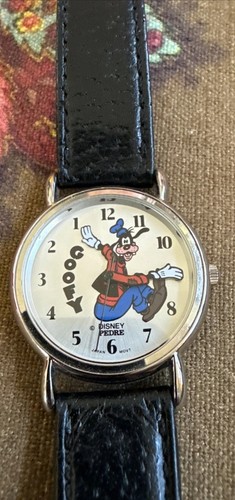 Pedre walt disney - walt, backwards