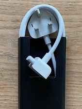 Genuine Apple B1 2.5A 250V UK