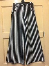 Womens Three Quarter Length Black/white Stripe Wide  Leg Trousers Size 4 