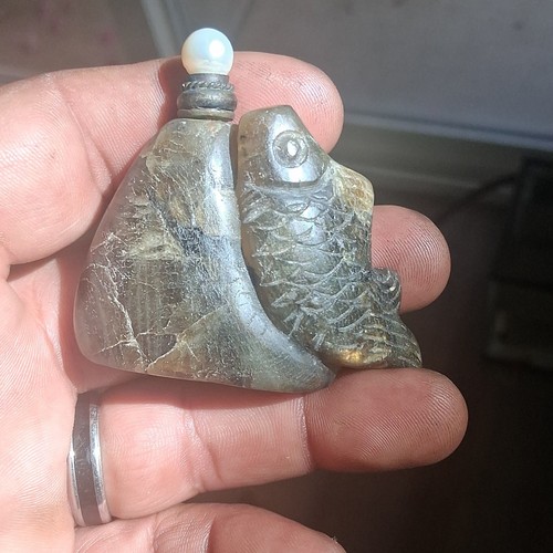 Carved stone fish form - fish-form, snuff