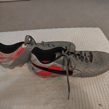 Nike Tiempo Legend 8 Academy