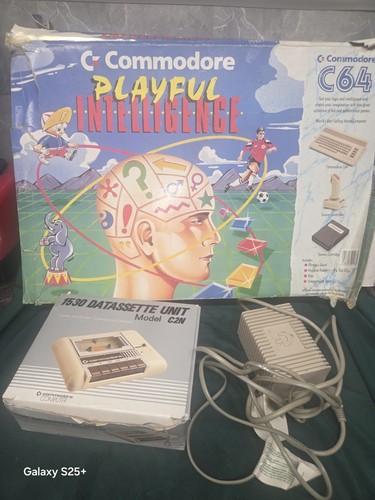 Vintage commodore c64 computer - commodore,