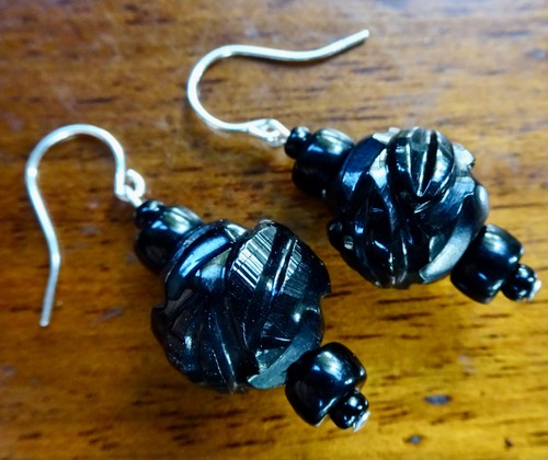 Antique victorian whitby jet - victorian,
