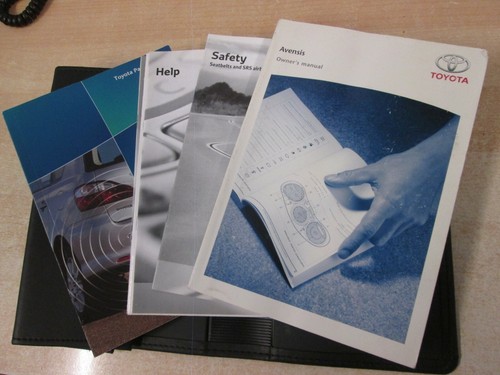 Toyota avensis owners handbook - toyota,