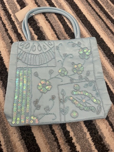 Baby blue sequin hand - blue,