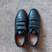 A pair of WORN ONCE ladies FITFLOP black leather 3 strap loafer Shoes Size 7
