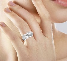 Stunning, unique design Royal