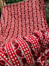 Vintage 1940s length of paisley printed fabric