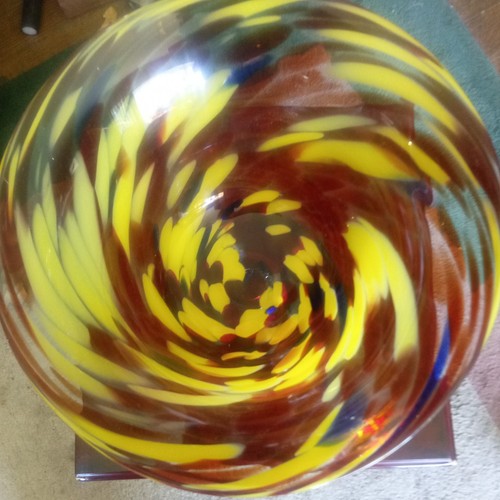 Unmarked art glass swirl - glass,