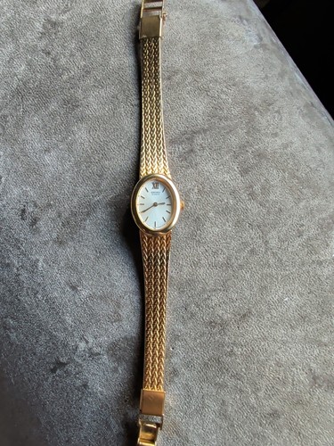 Seiko ladies watch - seiko,