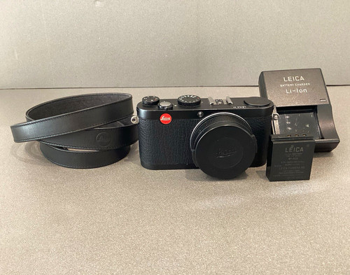Leica 2mp digital camera - leica, 12.2mp