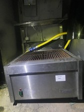 Used Synergy 90cm Tabletop Natural Gas Char-Grill. Delivery Available