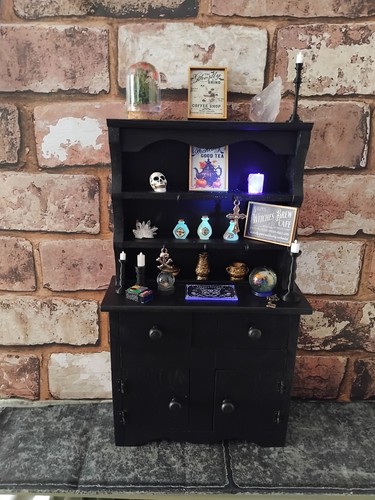 Haunted black dresser - black, sindy
