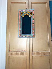 INDIAN VINTAGE HAND PAINTED