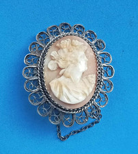 Vintage Shell Cameo Brooch