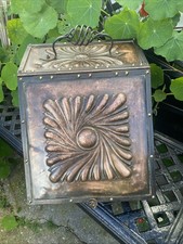 Arts And Crafts Repousse Copper Iron Fire Side Coal Box Scuttle With Liner
