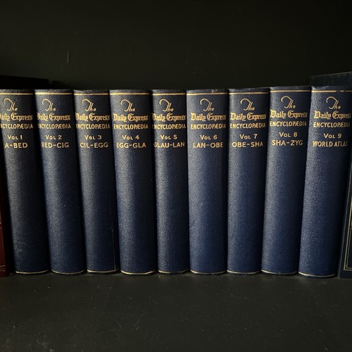 Vintage 1934 set - daily, express