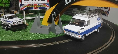Scalextric bridge extensions