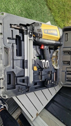 Dewalt trak nail gun - dewalt, trak-it