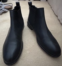 Schuh leather Chelsea boots -