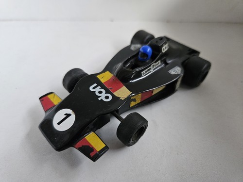 Scalextric car grand prix - scalextric,