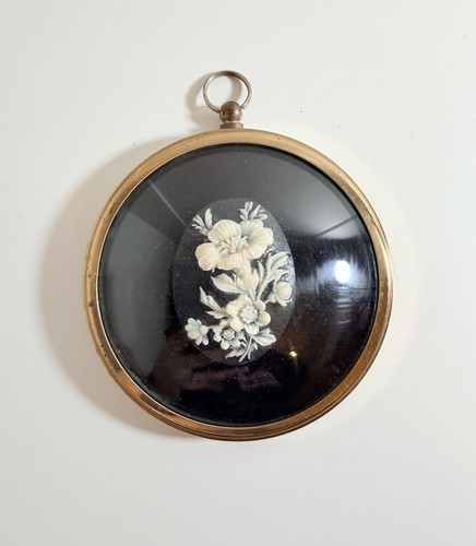 Peter bates cameo floral - peter, wall