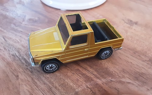Siku mercedes benz 280 - ge, gold
