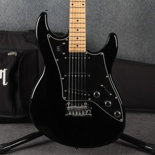 Line 6 JTV-69 S James Tyler Variax Modeling Electric Guitar - Black - 2nd Hand