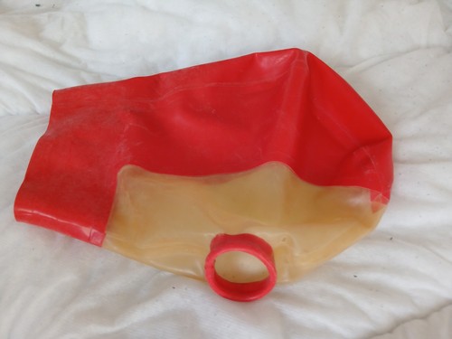 Red latex gummi hood - gummi, rubber
