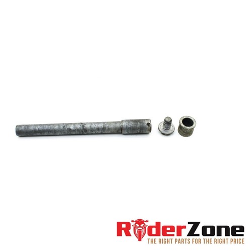 Suzuki gs750e front axle - suzuki,