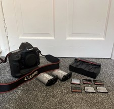 Canon EOS 1DX Mark II Charger