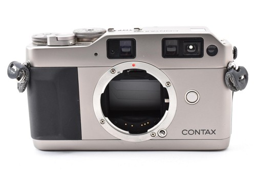 Near mint contax - mint],