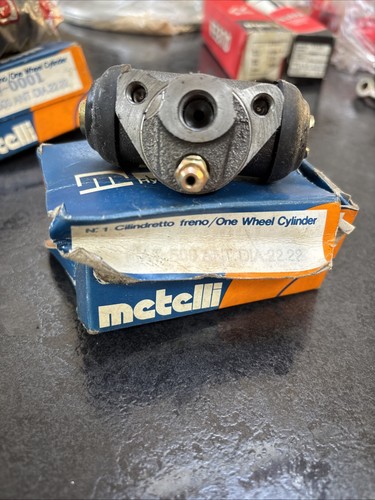 Metelli front brake cylinder - front,