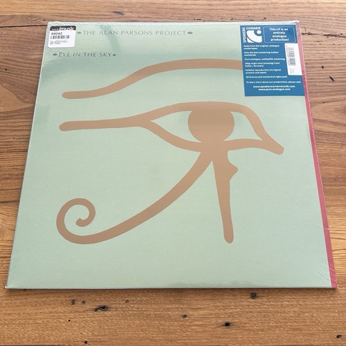 Eye the sky - in,