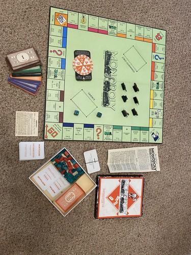 Old monopoly game - old,