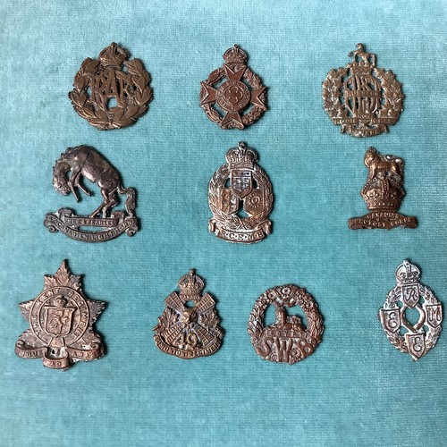 Vintage military badges - 10,