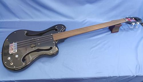 Eastwood eub used fretless - used,
