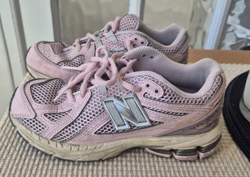 Pink new balance - pink,