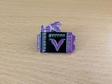 Chessington Vampire Ticket Merlin Mystery Series 2 Blind Bag Pin Badge new
