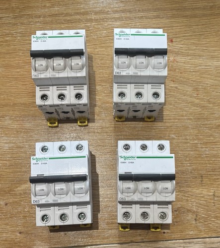Schneider ic60h 63amp type - 63amp, d-type