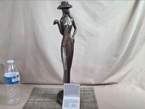 Vintage vogue sculpture - "vogue",