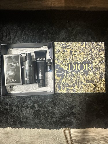 New dior sauvage gift - sauvage,