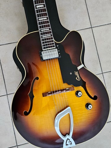 Guild 150 savoy - (usa),