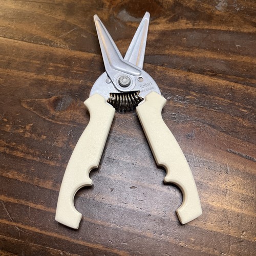 Tullen shears snips scissors - shears,