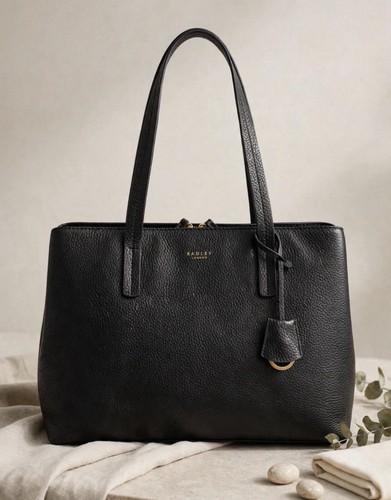 Radley black leather handbag - black,