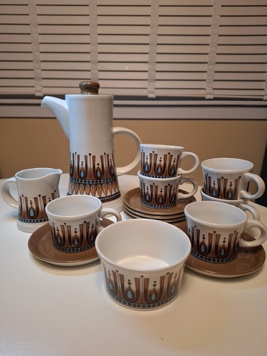 Royal tudor ware barker bros - ware,