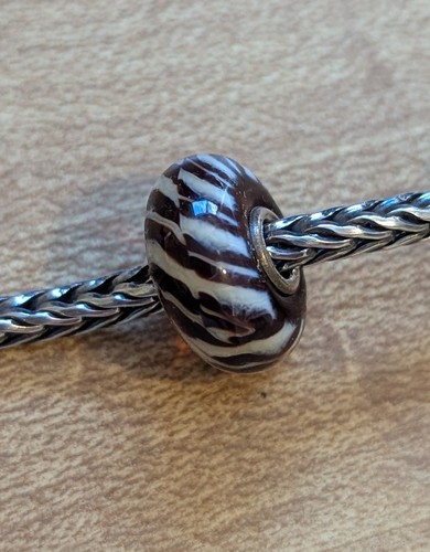 Authentic retired trollbeads - authentic,