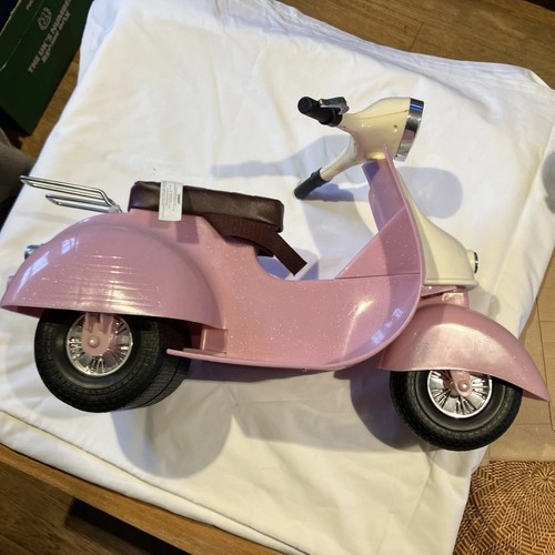 Girl our generation - generation, vespa