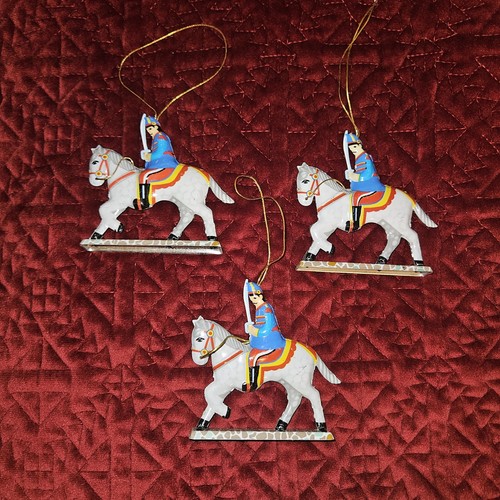 Vintage tin soldier - tin,