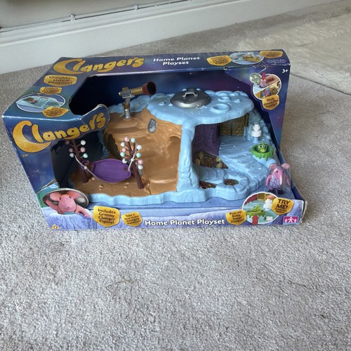 Clangers home planet playset - planet,